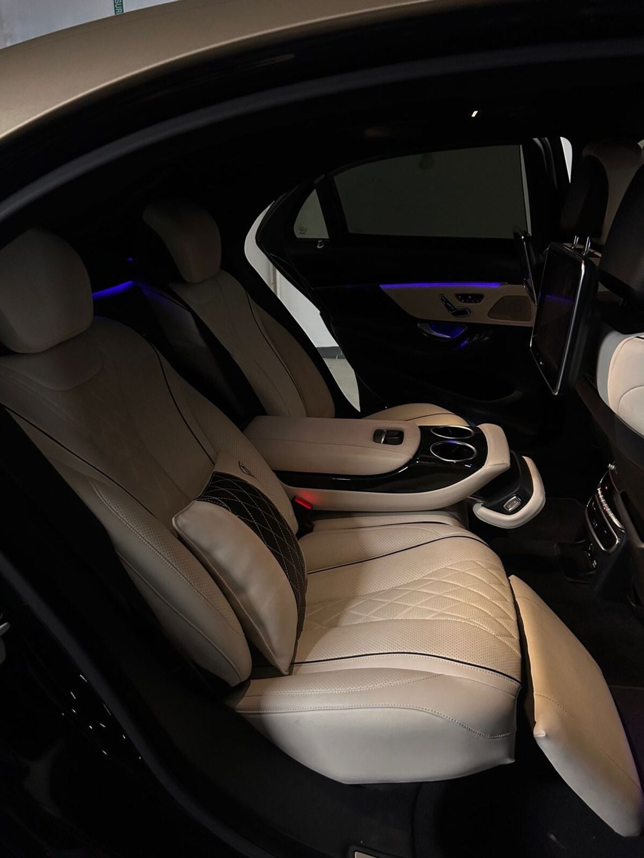مرسيدس مايباخ مايباخ S500 