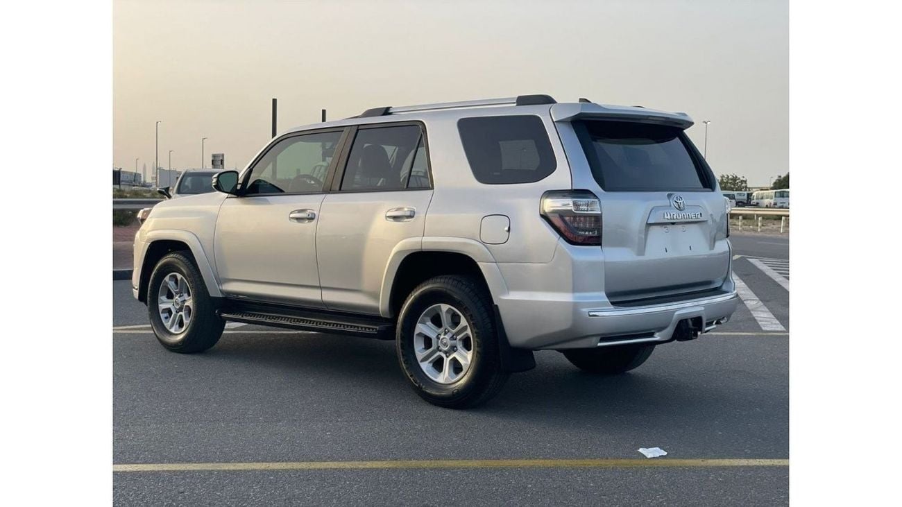 تويوتا Runner4 2019 Toyota 4Runner SR5 Premium 4x4 AWD Full Option Sunroof -  UAE PASS 5% VAT Applicable for UAE Re
