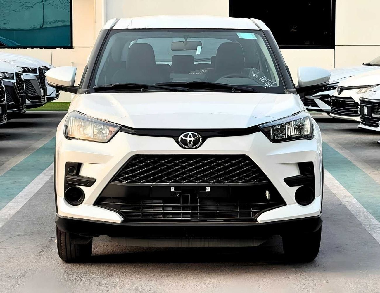 تويوتا ريز E 1.2L PETROL V4 || STANDARD OPTION / 16 *ALLOY RIMS / GCC SPEC (CODE # RZPBO)
