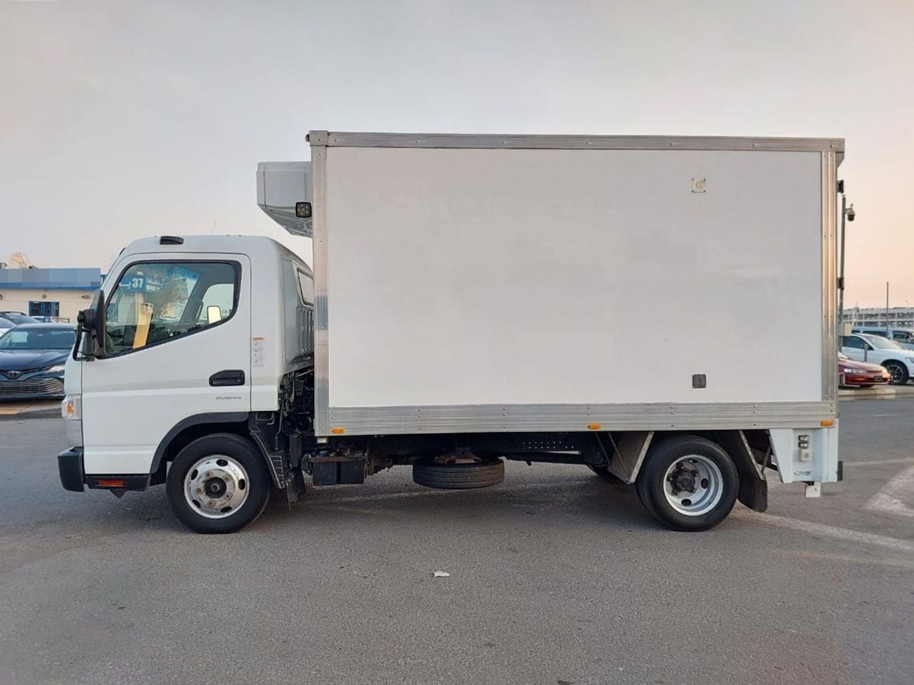 Mitsubishi Fuso Canter MITSUBISHI CANTER FREEZER TRUCK RHD 2018 MODEL 3.0 L DIESEL AUTOMATIC(PM32241)