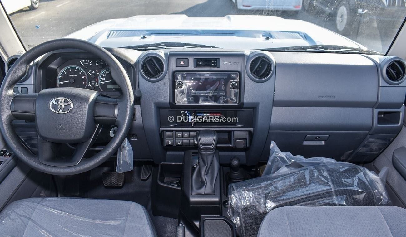 Toyota Land Cruiser Pick Up LC79 Pickup LX 4.0L Petrol D/C Automatic