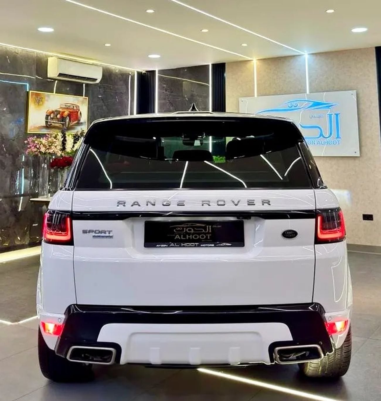 Land Rover Range Rover Sport HSE DYNAMIC AUTOBIOGRAPHY || GCC II FULLY LOADED I| PANORAMIC I| F.S.H || SCREENS II FOOTSTEPS