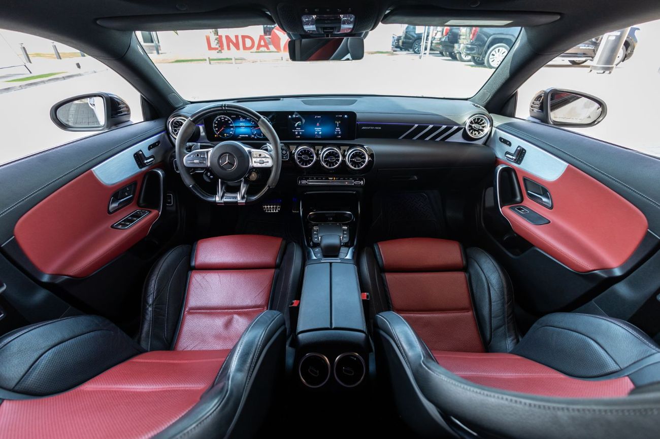 Mercedes-Benz CLA 35 AMG 4MATIC