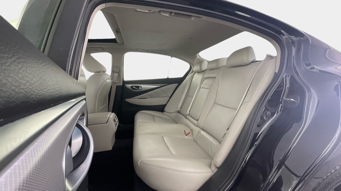 Infiniti Q50 Premium / Luxe | Guaranteed Warranty | 0 Down Payment