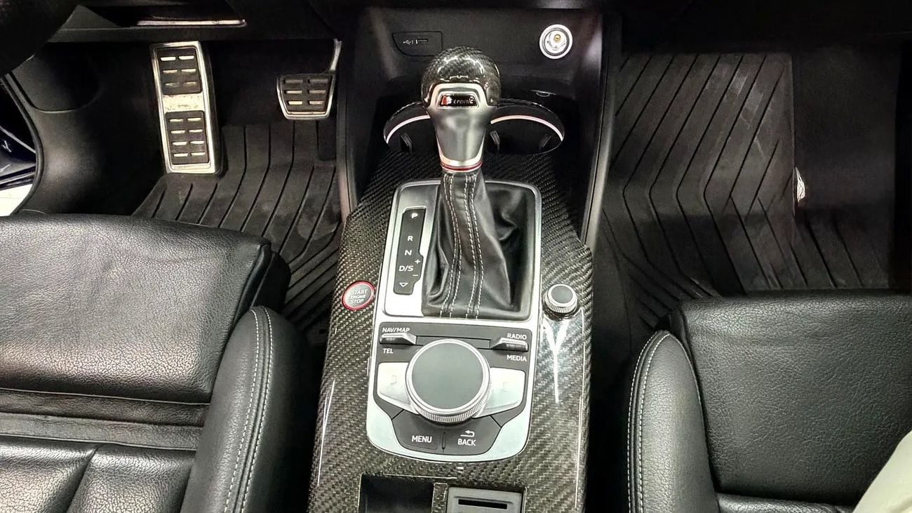 Audi S3 TFSI quattro 2.0L