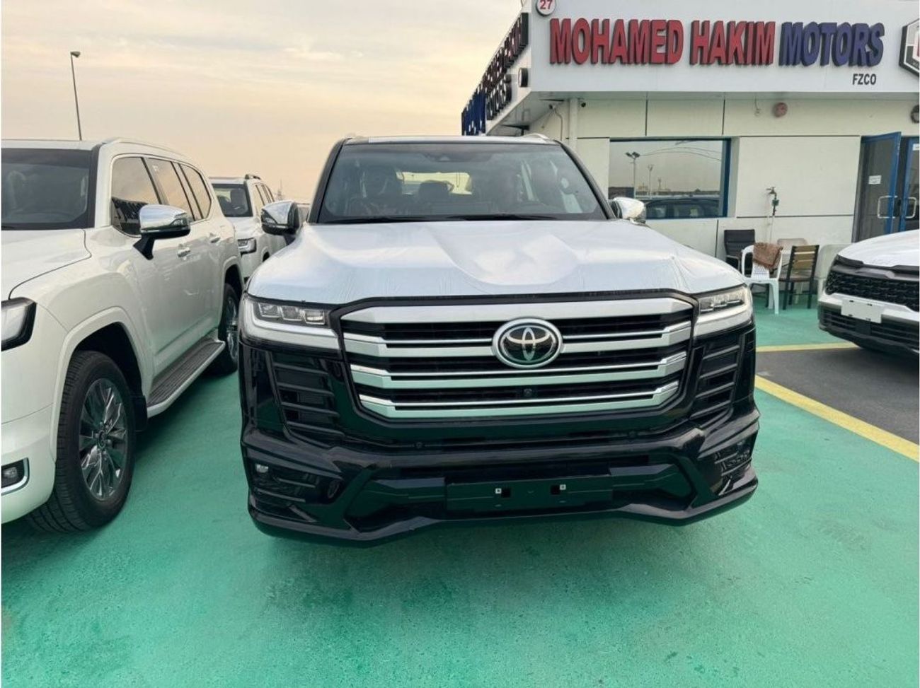 تويوتا لاند كروزر 2023 TOYOTA LAND CRUISER 3.3L DIESEL VXR FULL OPTION ZERO KM