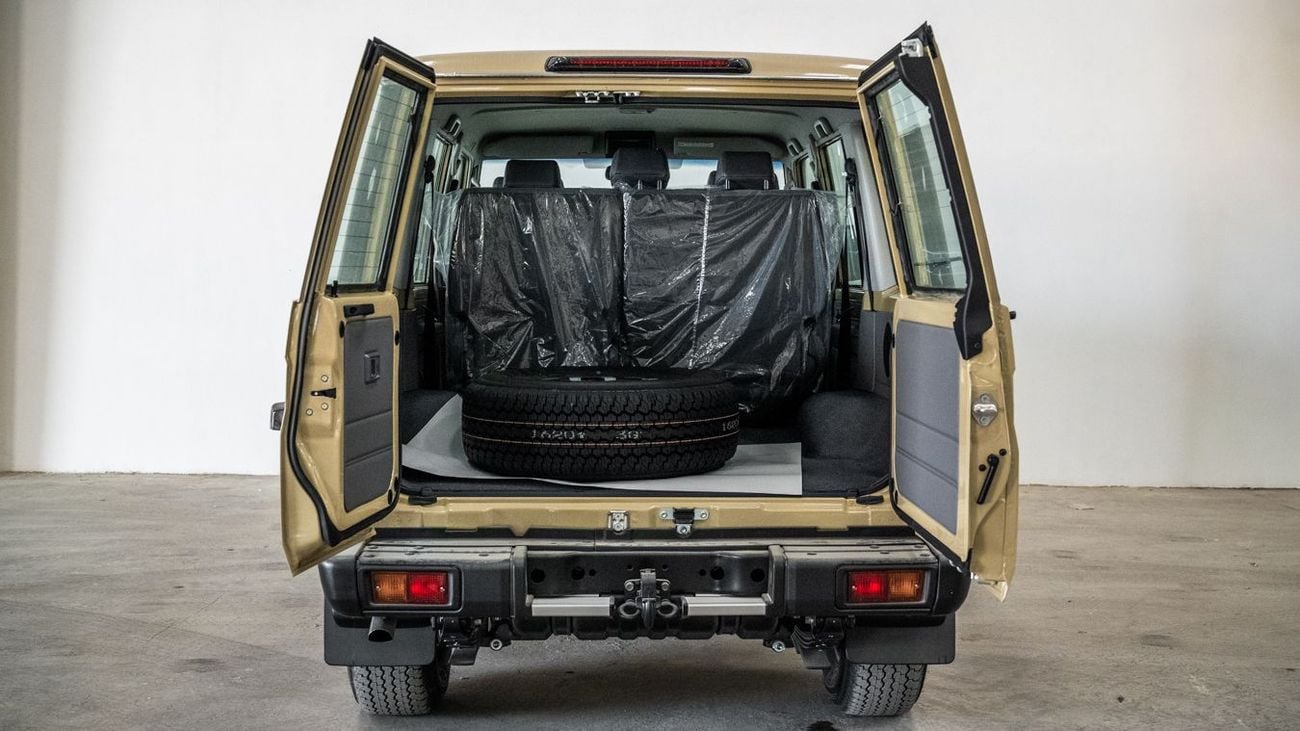 Toyota Land Cruiser 76 TOYOTA LANDCRUISER76 HARDTOP 2.8 MT LOW -2025YM