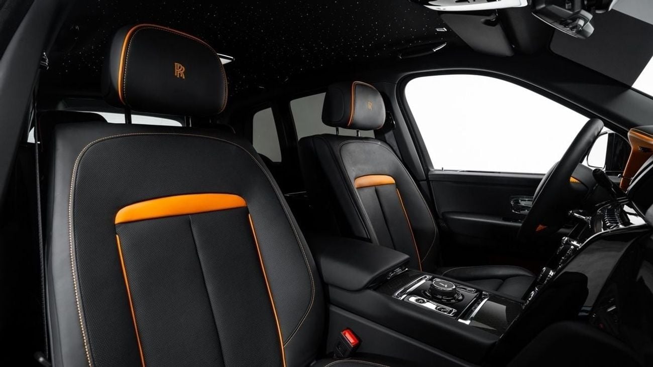 رولز رويس كولينان Black Badge 2024 - GCC - Under Warranty and Service Contract