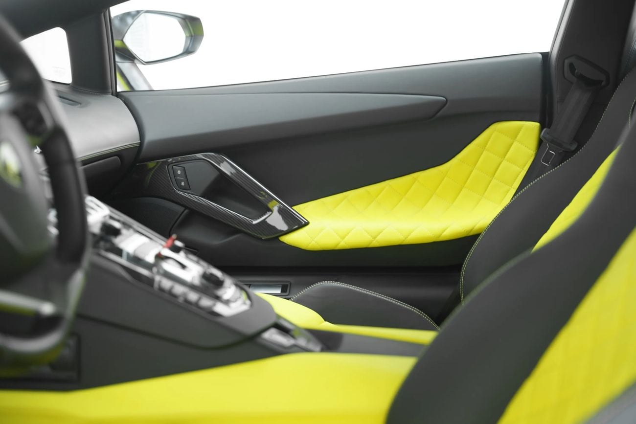 Lamborghini Aventador