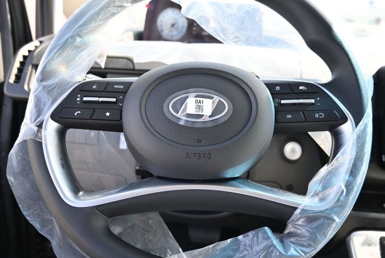 هيونداي ستاريا هيونداي ستاريا 3.5 لتر بنزين ، واجن ، دفع أمامي ، 5 أبواب ، مثبت السرعة ، كاميرا خلفية ، دي في دي ،