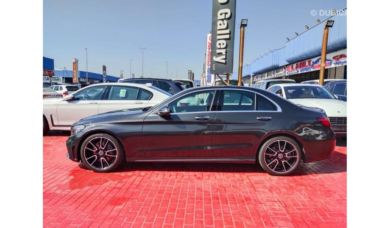 مرسيدس بنز C200 AMG 2020 UNDER WARRANTY AND SERVICES