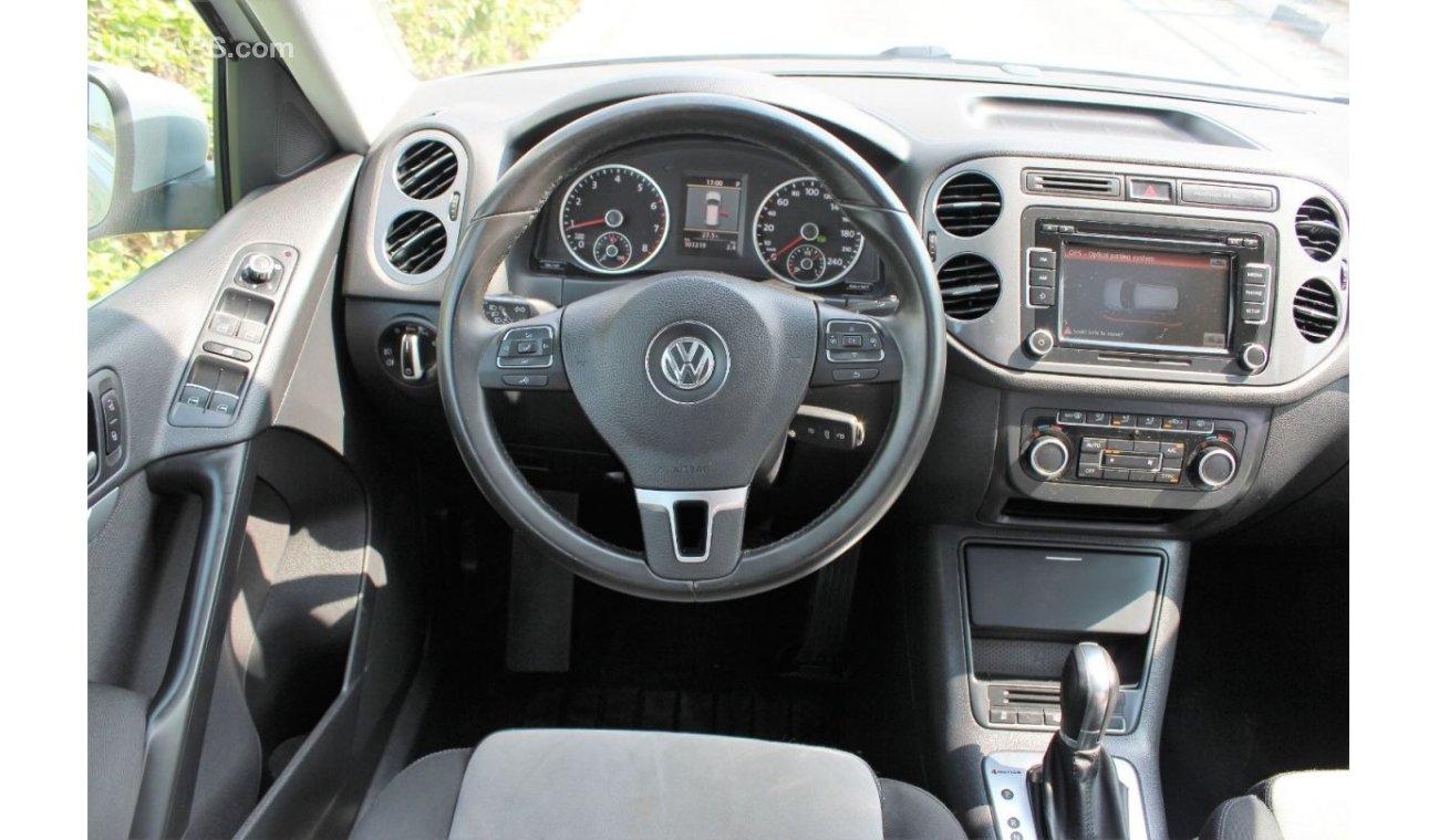 Volkswagen Tiguan 2013/2.0/ GCC/ FULL AGENCY SERVICE HISTORY/ PANORAMIC ROOF /