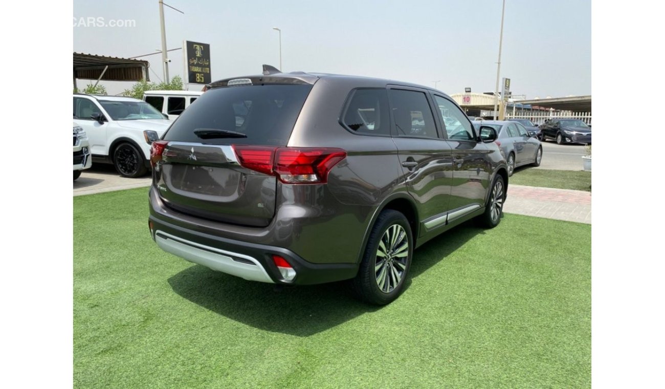 Mitsubishi Outlander GLX Basic