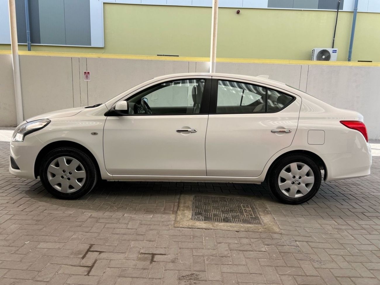 Nissan Sunny SL 1.6L