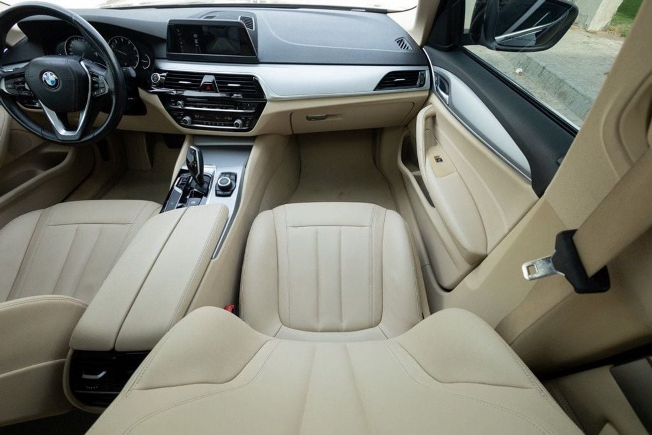 BMW 520i TARGA 4S BMW 5 Series 520 2019 GCC specs for 1,171.00 AED monthly