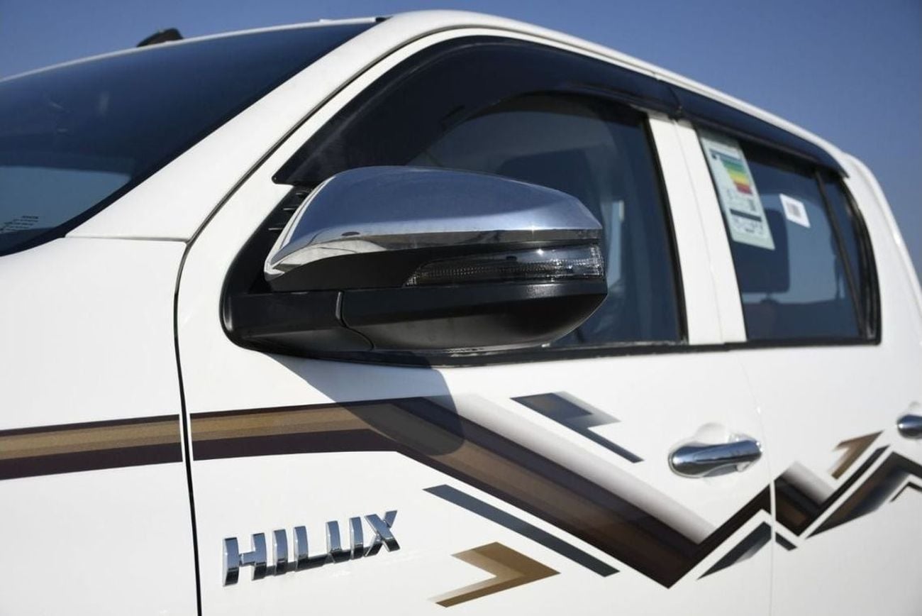 تويوتا هيلوكس SGLX TOYOTA HILUX 2.4 DSL 4x4 DC MANUAL TRANSMISSION