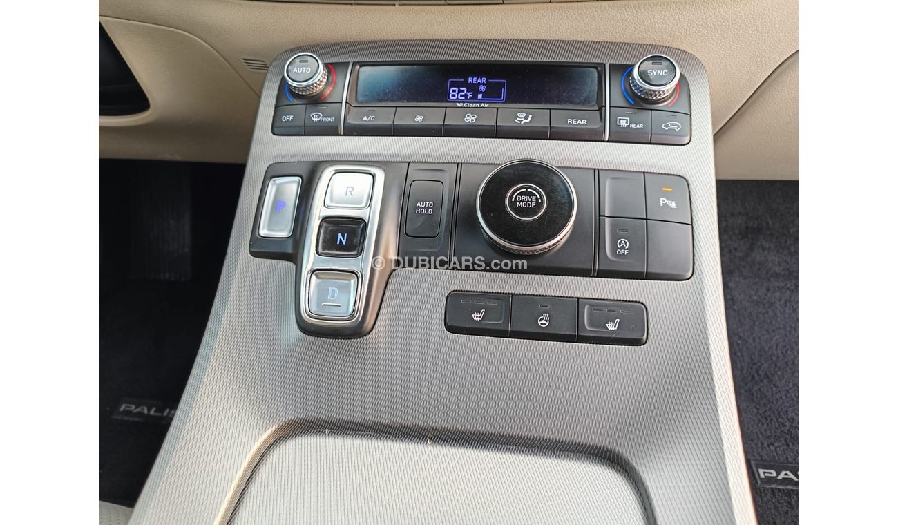 Hyundai Palisade PALLISADE LUXURY ROYAL ELITE EDITION /SUNROOF / FULL OPTION / LOW MILEAGE (LOT #  105203)