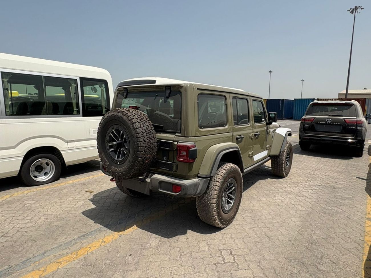جيب رانجلر Unlimited Rubicon 2.0L A/T