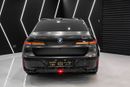 بي أم دبليو 735i M Sport Package, Executive Lounge, AGMC Warranty + Service!!