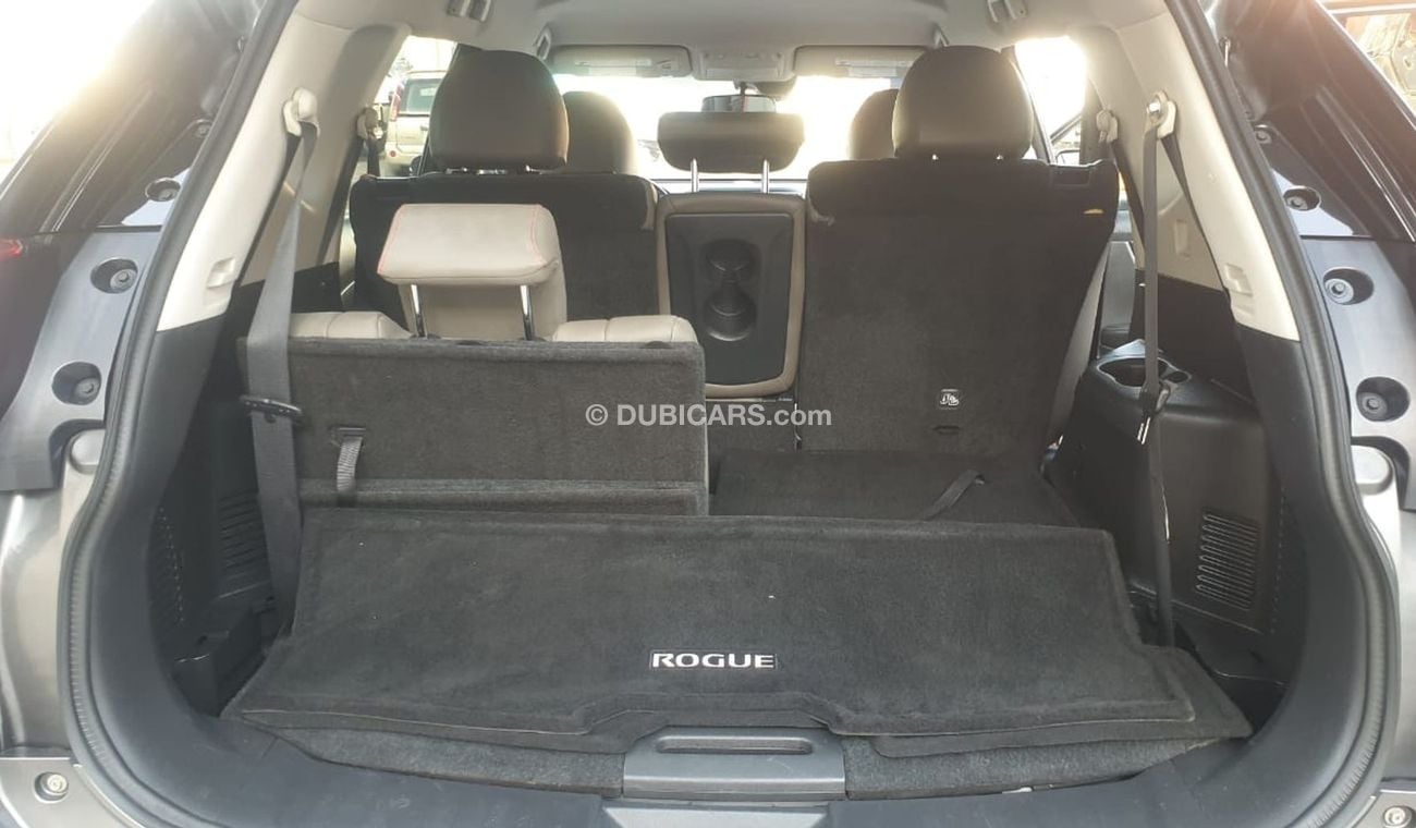 Nissan Rogue Full option & radar