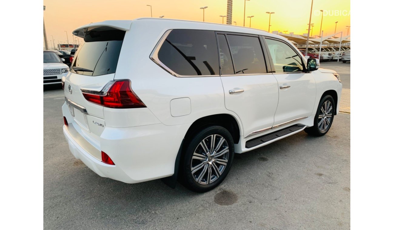 Lexus LX570