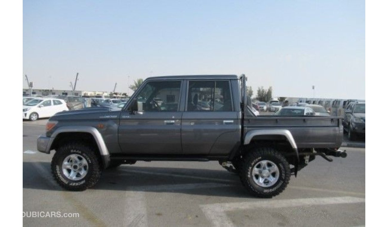 تويوتا لاند كروزر Toyota Land Cruiser Pick Up Right Hand Drive (Stock PM 827)