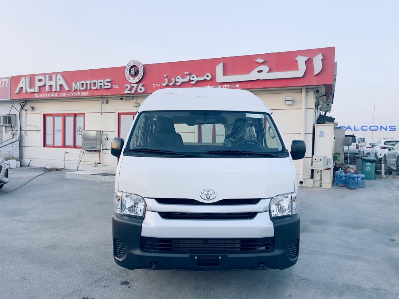 تويوتا هاياس toyota hiace hirgroof cargo glass van