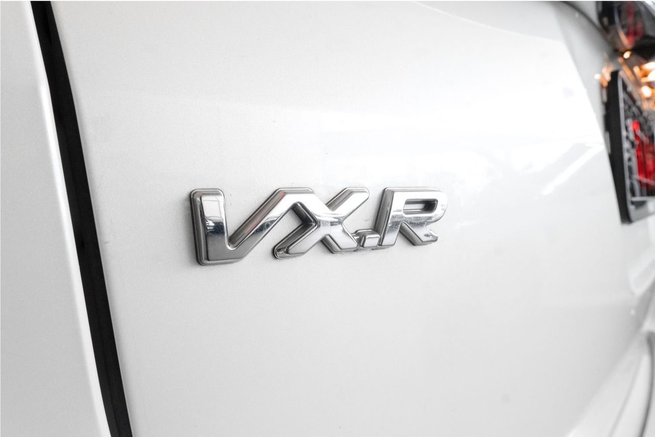 تويوتا فورتونر VXR 4.0L (278 HP)