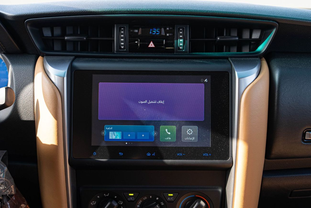 تويوتا فورتونر 2025 Toyota Fortuner 2.7 - Grey Mettalic Inside Chamois | Export Only