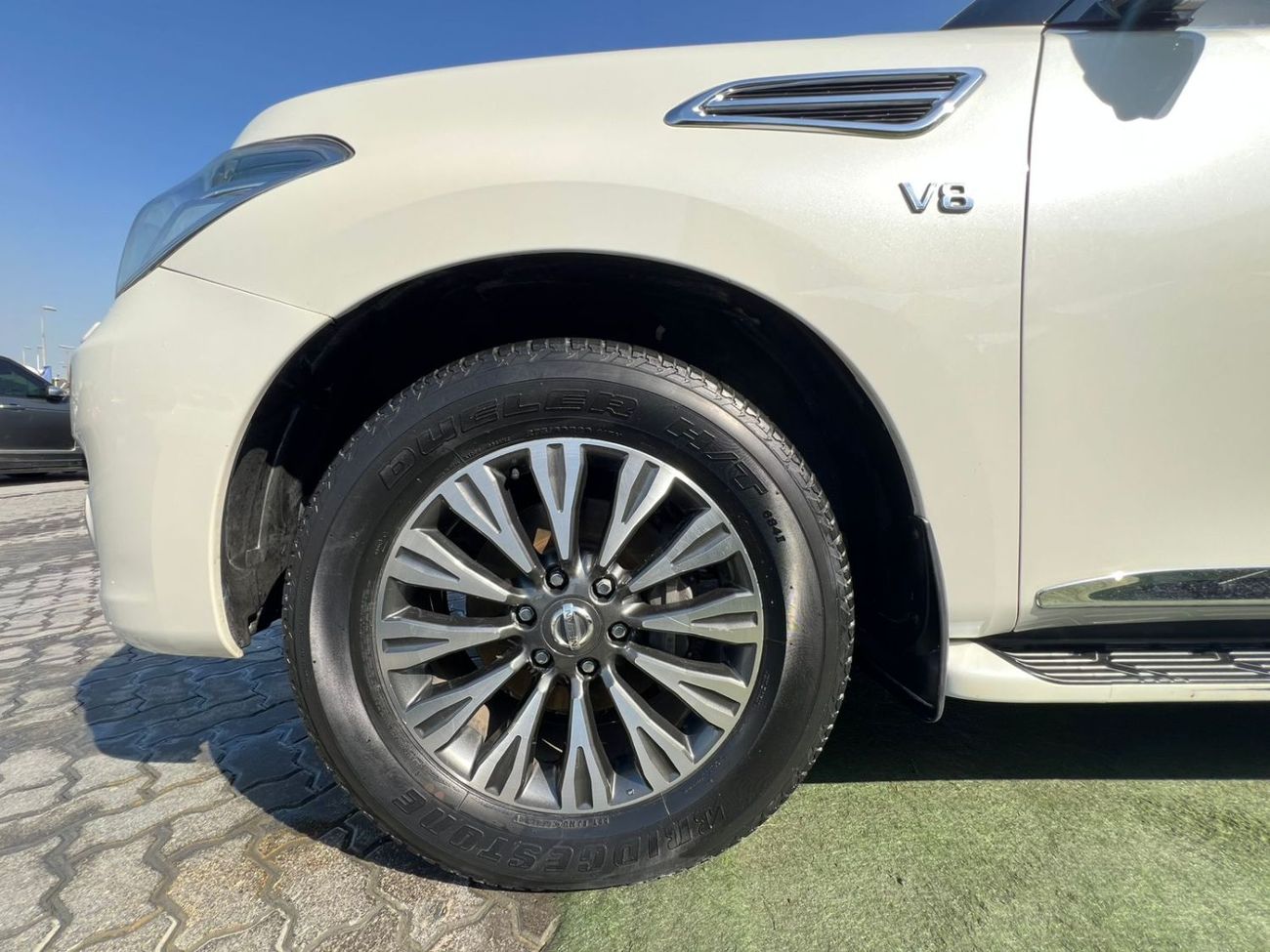 نيسان باترول LE Platinum 5.6L