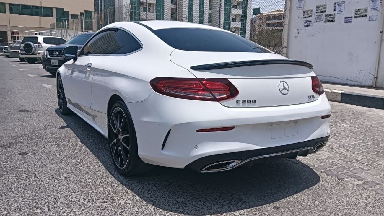 Mercedes Benz C200