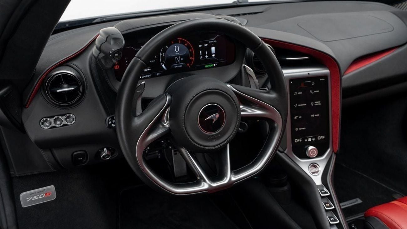 مكلارين 750S سبايدر - ٢٠٢٤ - دول مجلس التعاون الخليجي - تحت الضمان وعقد الخدمة