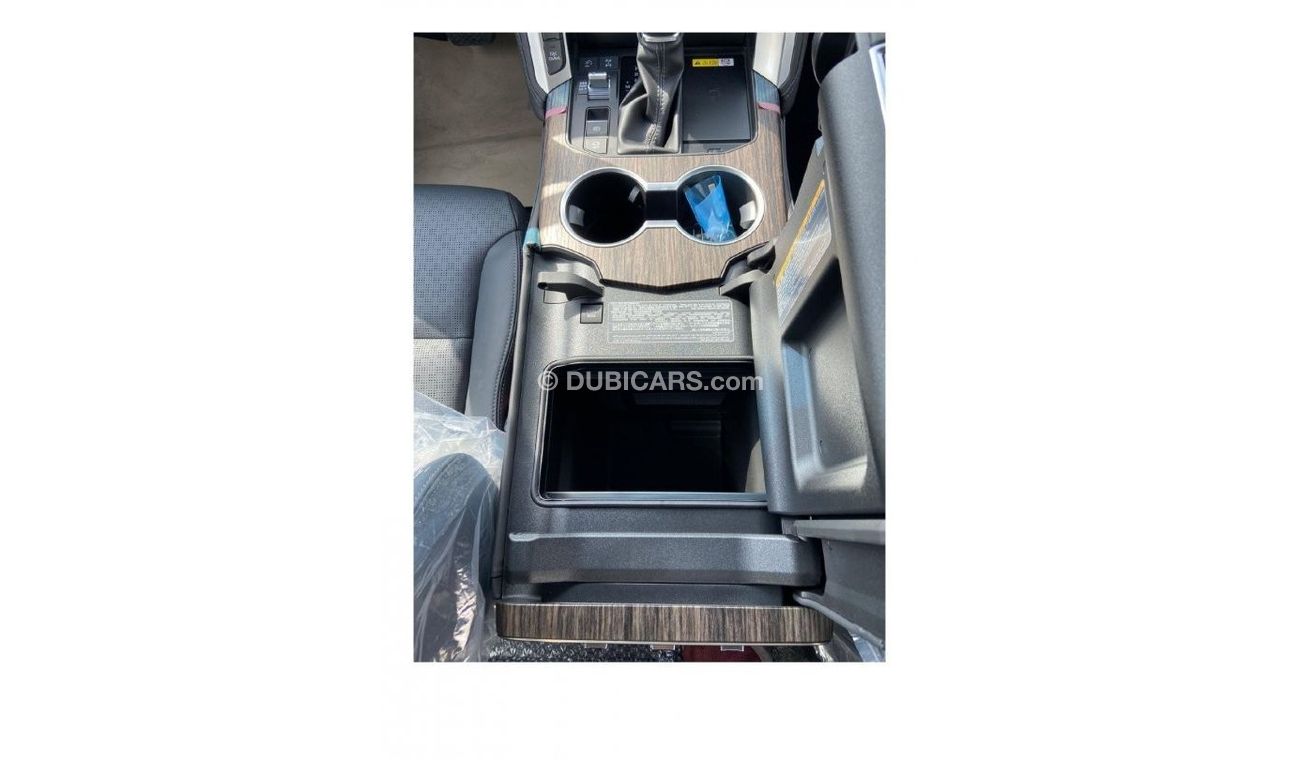 Toyota Land Cruiser 2023 Toyota Land Cruiser VX High 3.3L Twinturbo Diesel