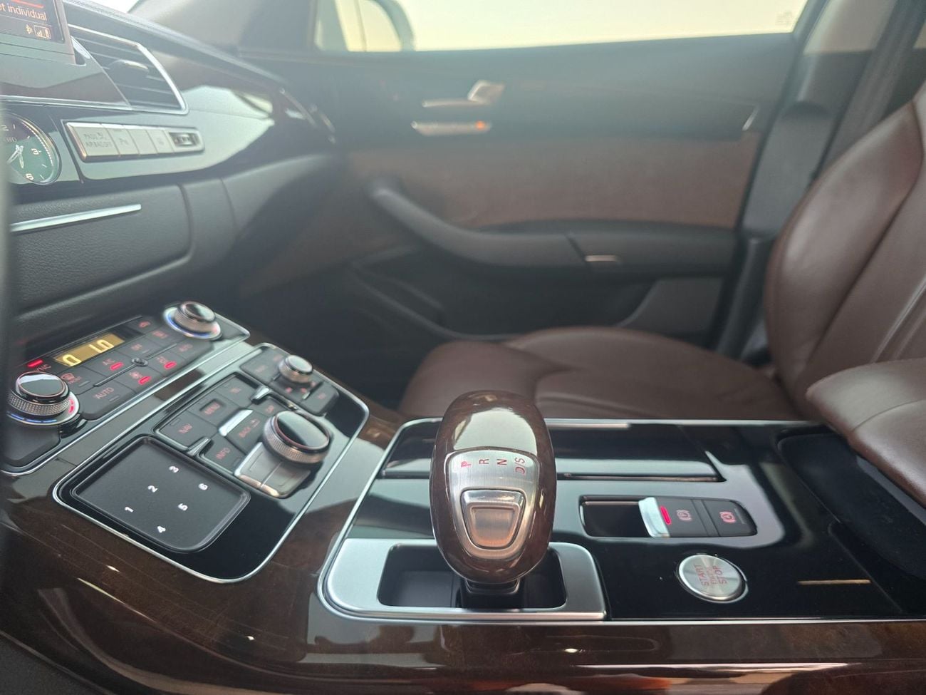 Audi A8 L 50 TFSI