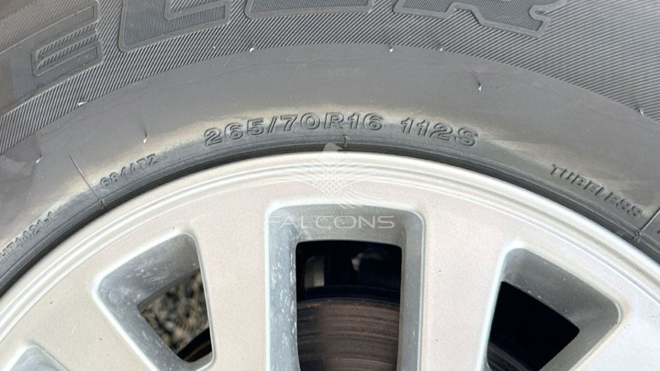 Mitsubishi L200 2.4L GLX New Face DC 4WD 5MT