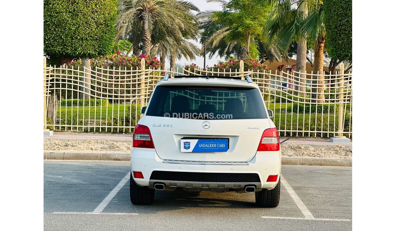 مرسيدس بنز GLK 350 MERCEDES BENZ GLK 350 3.5L V6 AMG || ORIGINAL PAINT || 4MATIC || GCC || FULL SERVICE HISTORY