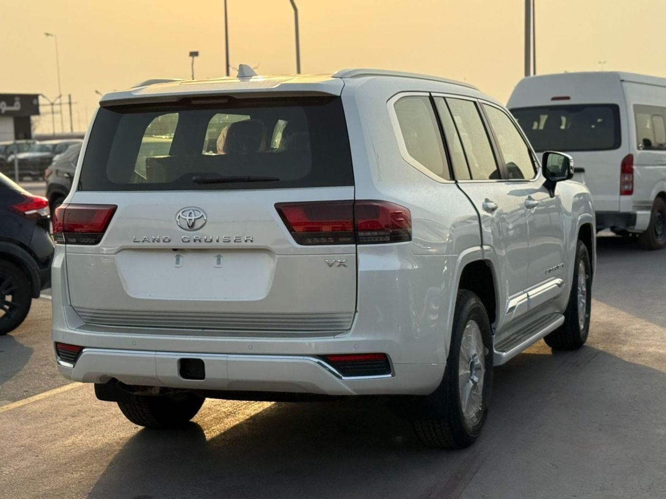 تويوتا لاند كروزر Toyota Land Cruiser VX 4.0L 2025