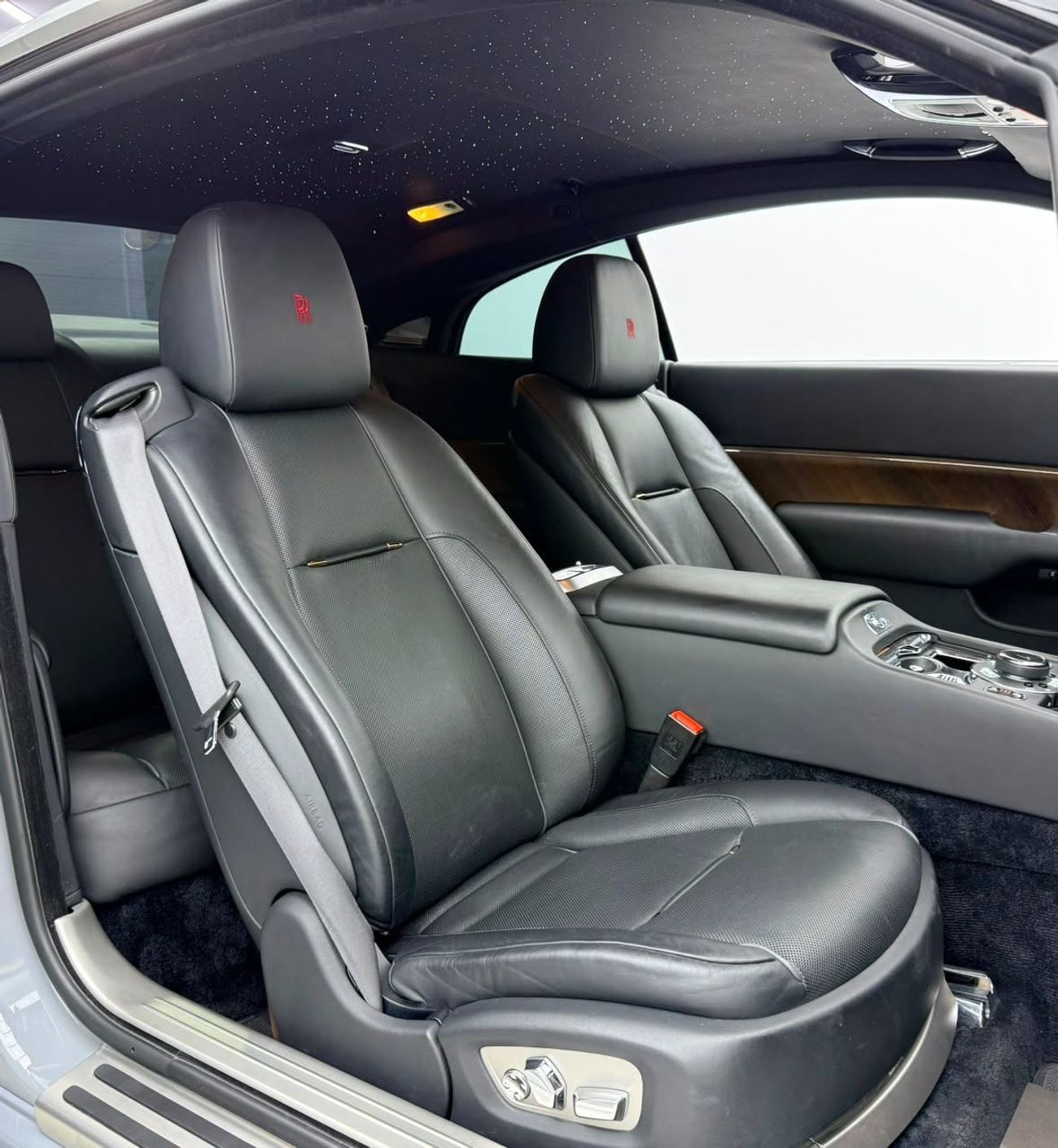 Rolls Royce Wraith STD 2016 Rolls Royce Wraith Special Edition, Full Service History, Excellent Condition, GCC