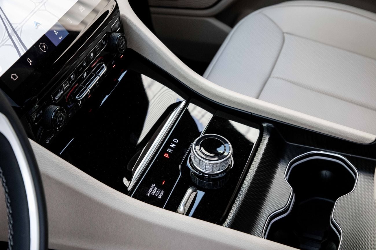 جيب جراند شيروكي Grand Cherokee Limited | 3,330 P.M | 0% Downpayment | Jeep Warranty!
