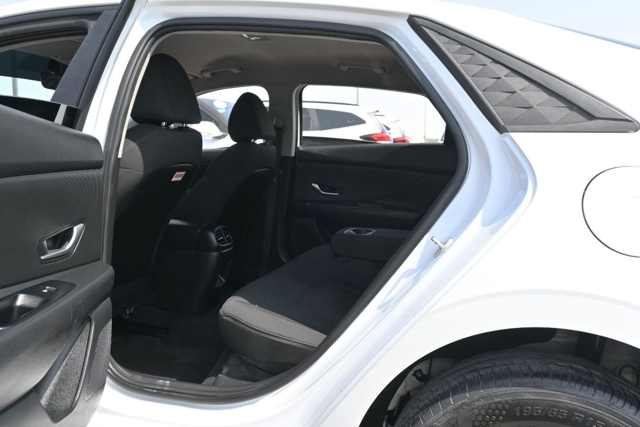Hyundai Elantra SMART