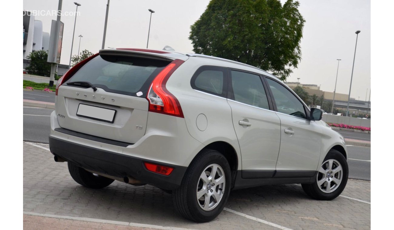 فولفو XC 60 T5 2.0L in Perfect Condition