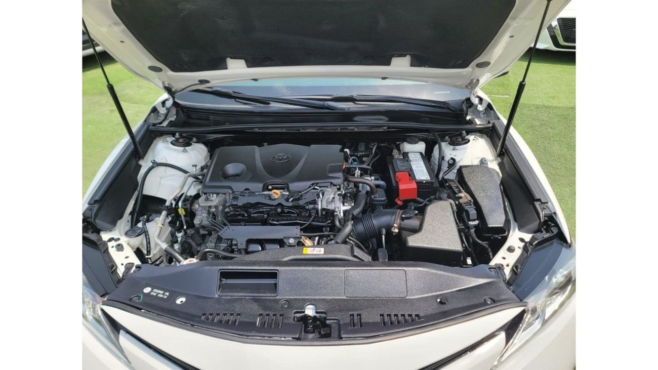 تويوتا كامري 2020 Toyota Camry, LE, Clean car