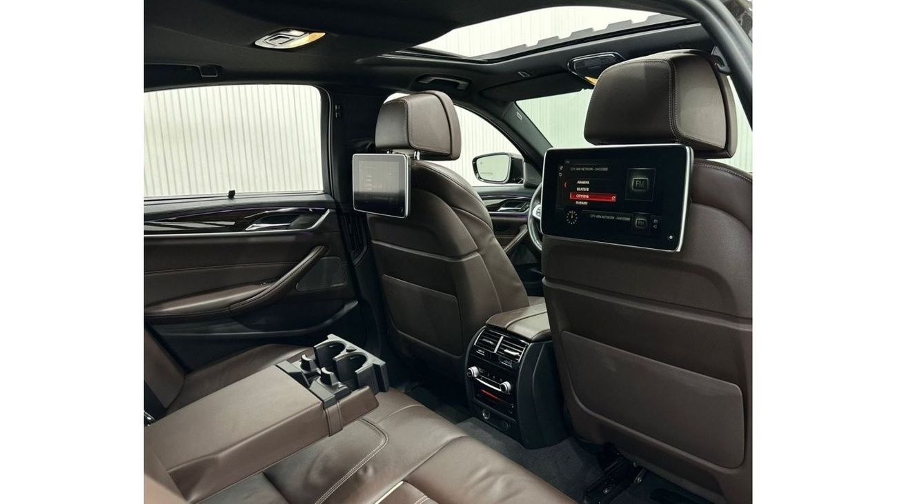 BMW 540i 2017 BMW 540i Sport-Line, MAR 2025 BMW Service Contract, Warranty, GCC