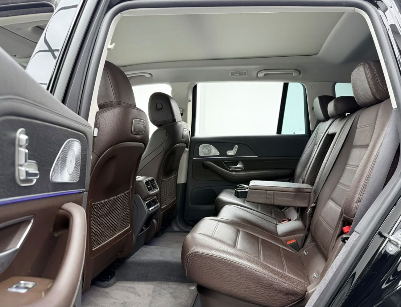 Mercedes Benz GLS450 4MATIC 2020 Mercedes-Benz GLS 450, Warranty, Full Service History, GCC Specs.