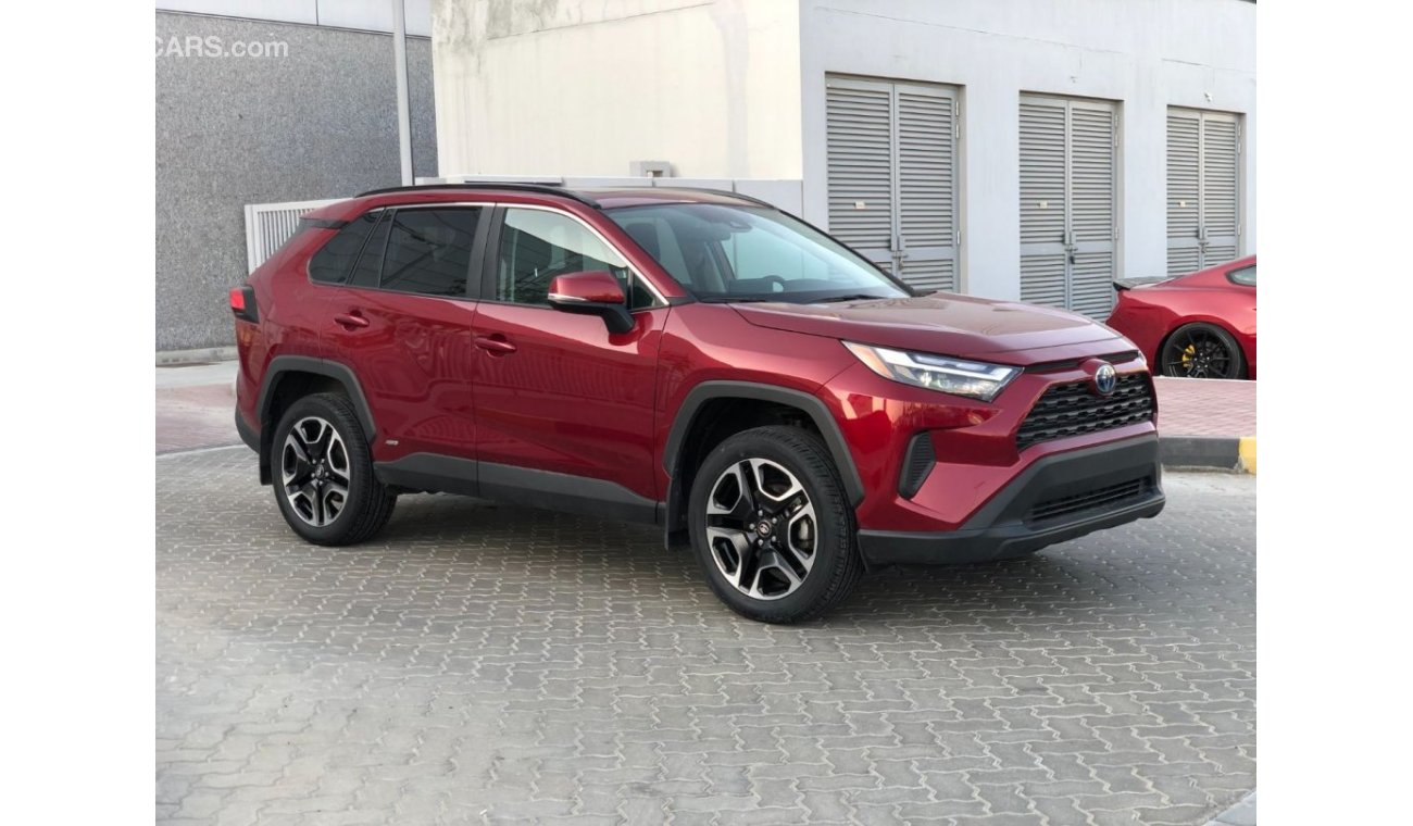 Toyota RAV4 XLE Canadian importer