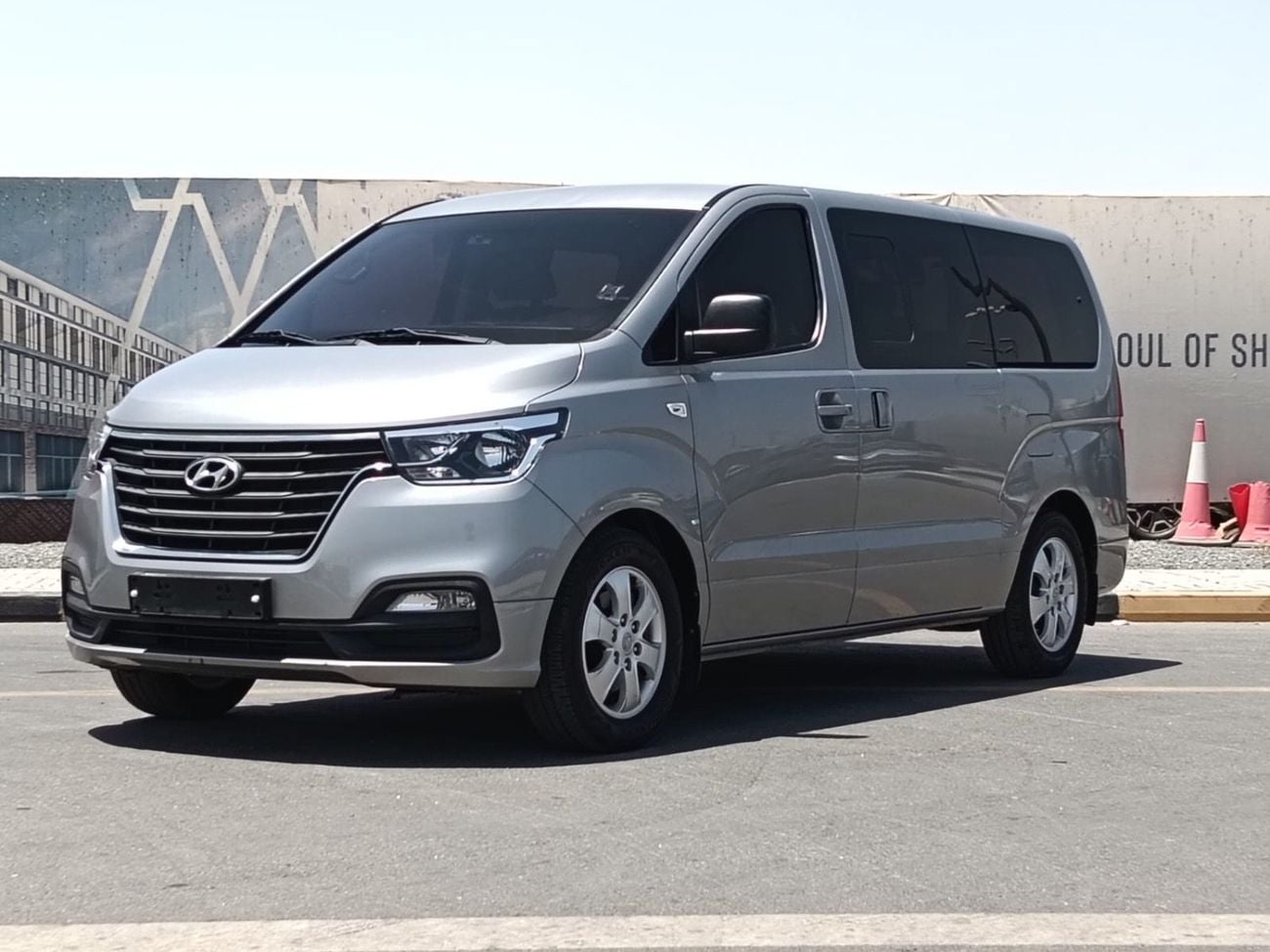 Hyundai H-1 Van 9 Seater Diesel
