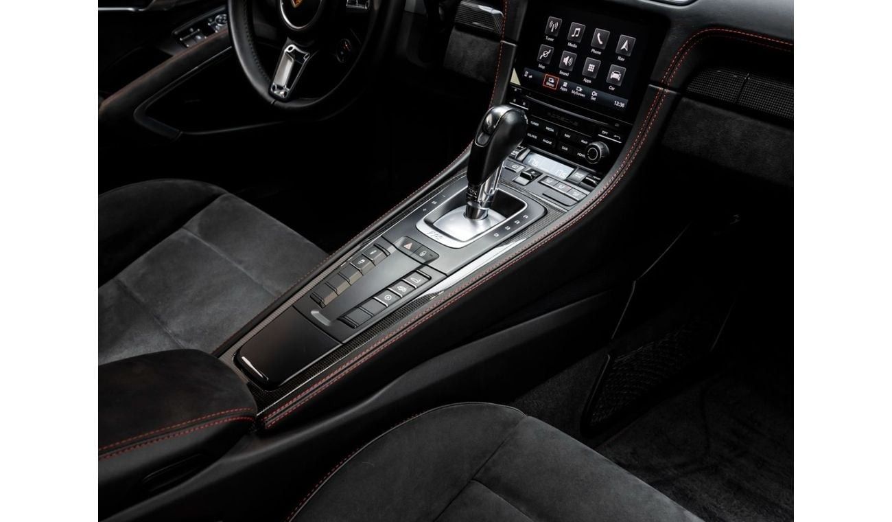 Porsche 718 Cayman GTS 4.0L A/T GTS 2.5L