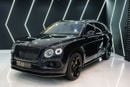 بنتلي بينتايجا W12 Mulliner, Carbon Body Kit, Individual Rear Seats w/ Entertainment, GCC Spec!!