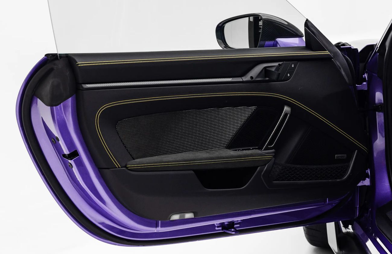 بورش 911 4.0L F-6 Naturally Aspirated Engine