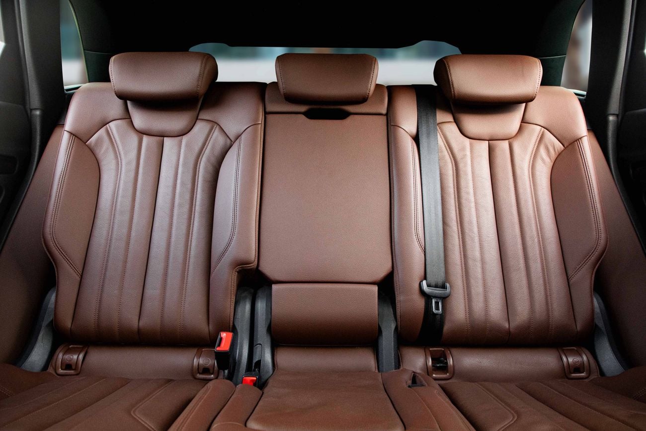 أودي Q5 Q5 S-Line 45 TFSI Quattro | 1,959 P.M | 0% Downpayment | Fantastic Condition! | Ramadan Offer!